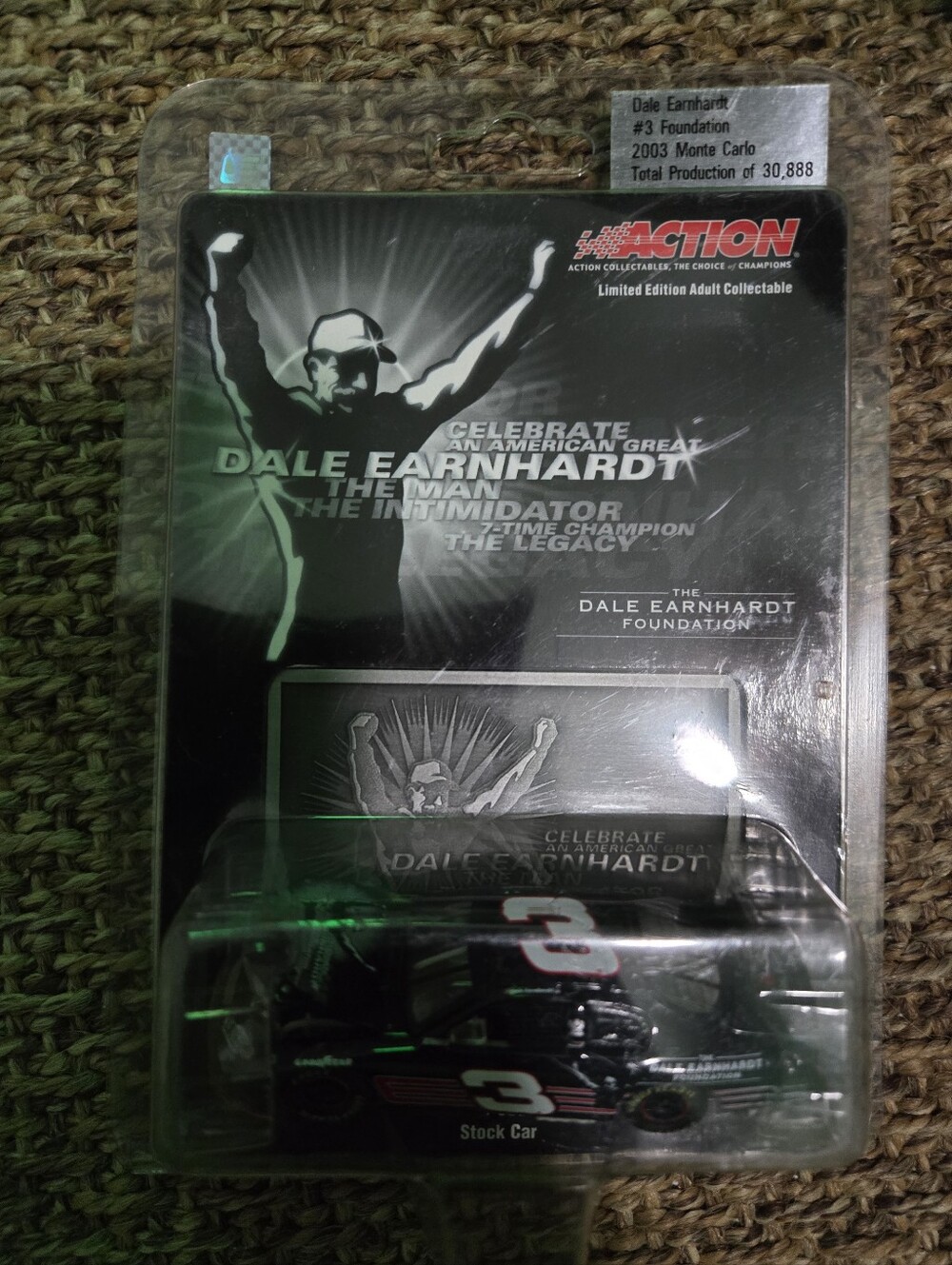 New Action Dale Earnhardt Foundation 2003 Monte Carlo Limited Ed Car +Metal Card